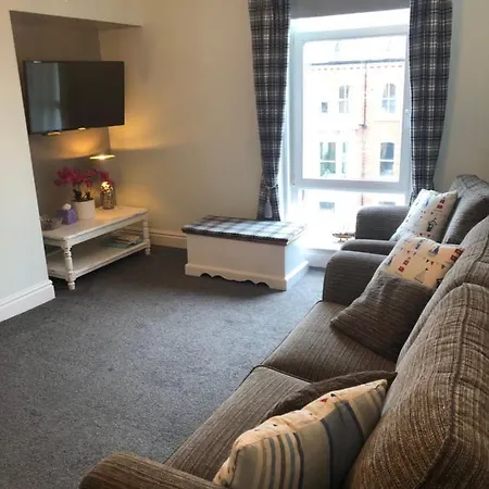 Apartman Endeavour Returns